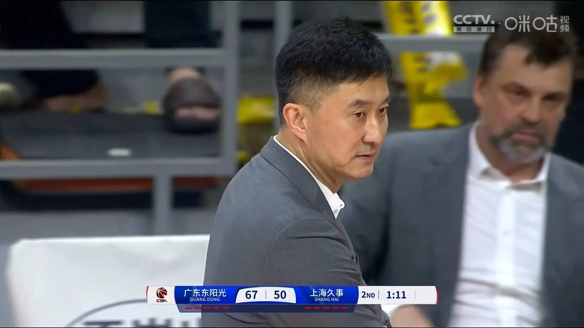 包含广东宏远冲刺阶段防线松动，志在NBA季后赛名次提升，气氛紧张，控场能力受关注的词条-华体会体育入口