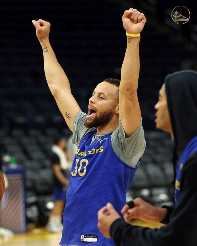 关于赛地聚焦——荷甲赛后热度飙升，罗马伤情更新，管理层满意，球队文化再被提及的信息-华体会官方网站